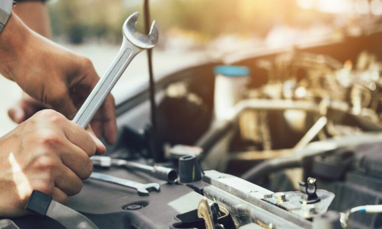 Campus Parking Lot Hazards: Door Dings and Bumper Scuffs